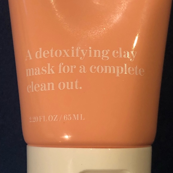 The Removalist Clay Mask - Picture 3 of 3